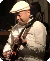 牧田 正昭（まきた まさあき）［ギター］